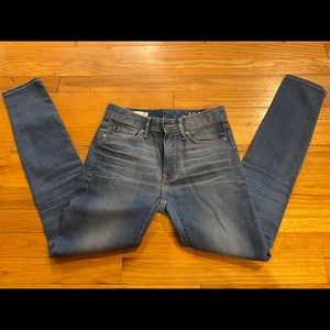Gap Whiskered High Rise Skinny Leg Jeans